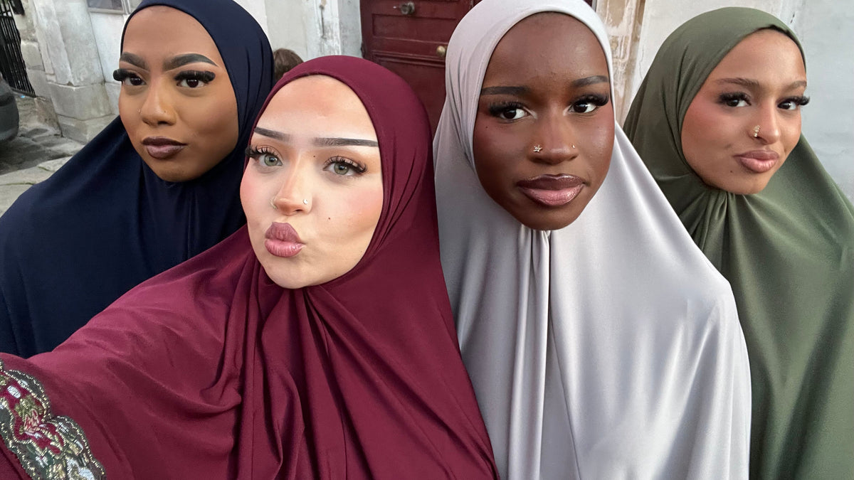 Ensemble Hayaa, abaya et khimar en jersey – Alsamnt