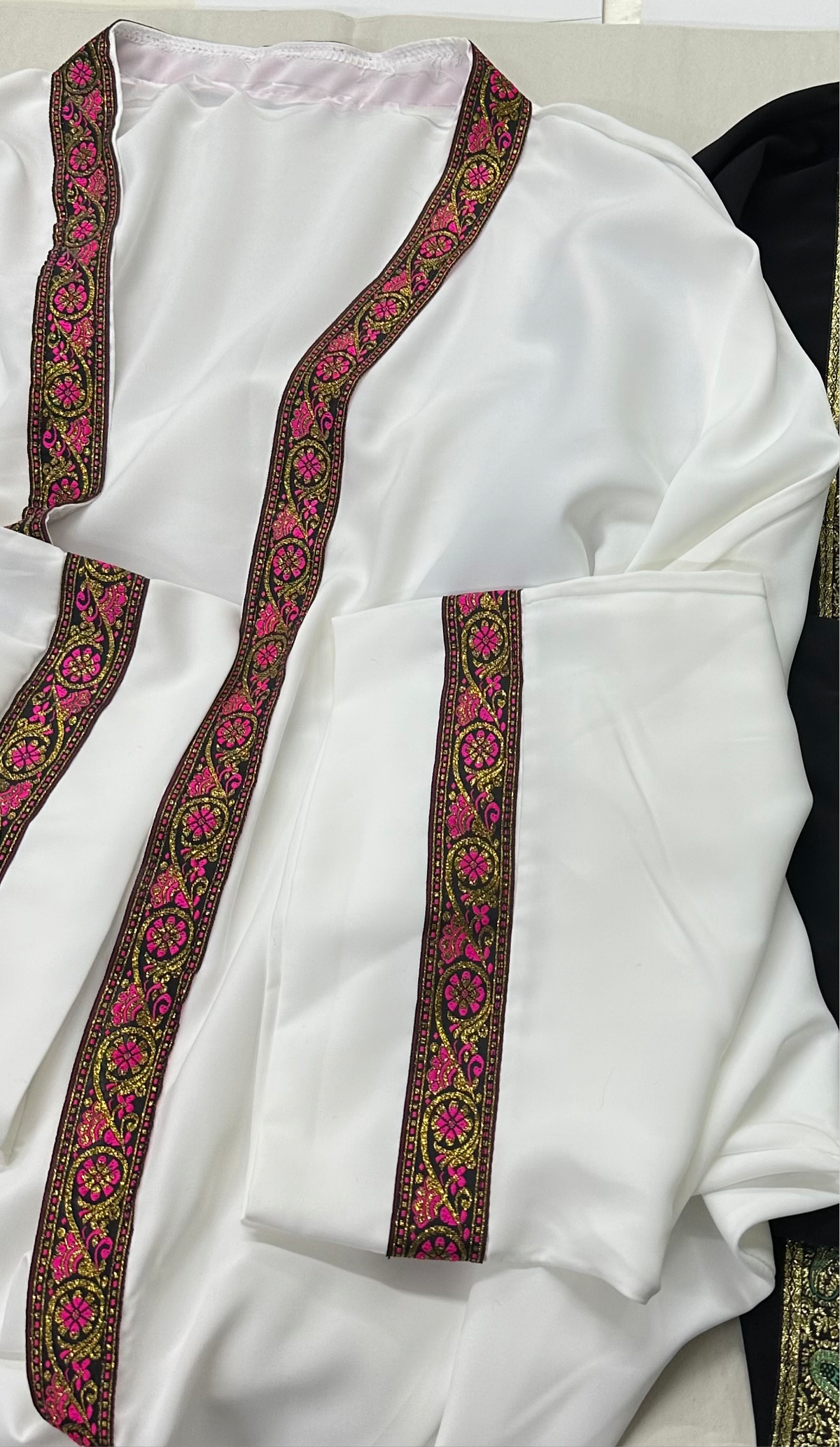 Kimono Malak en soie de Médine à sfifa – Alsamnt – vue 2