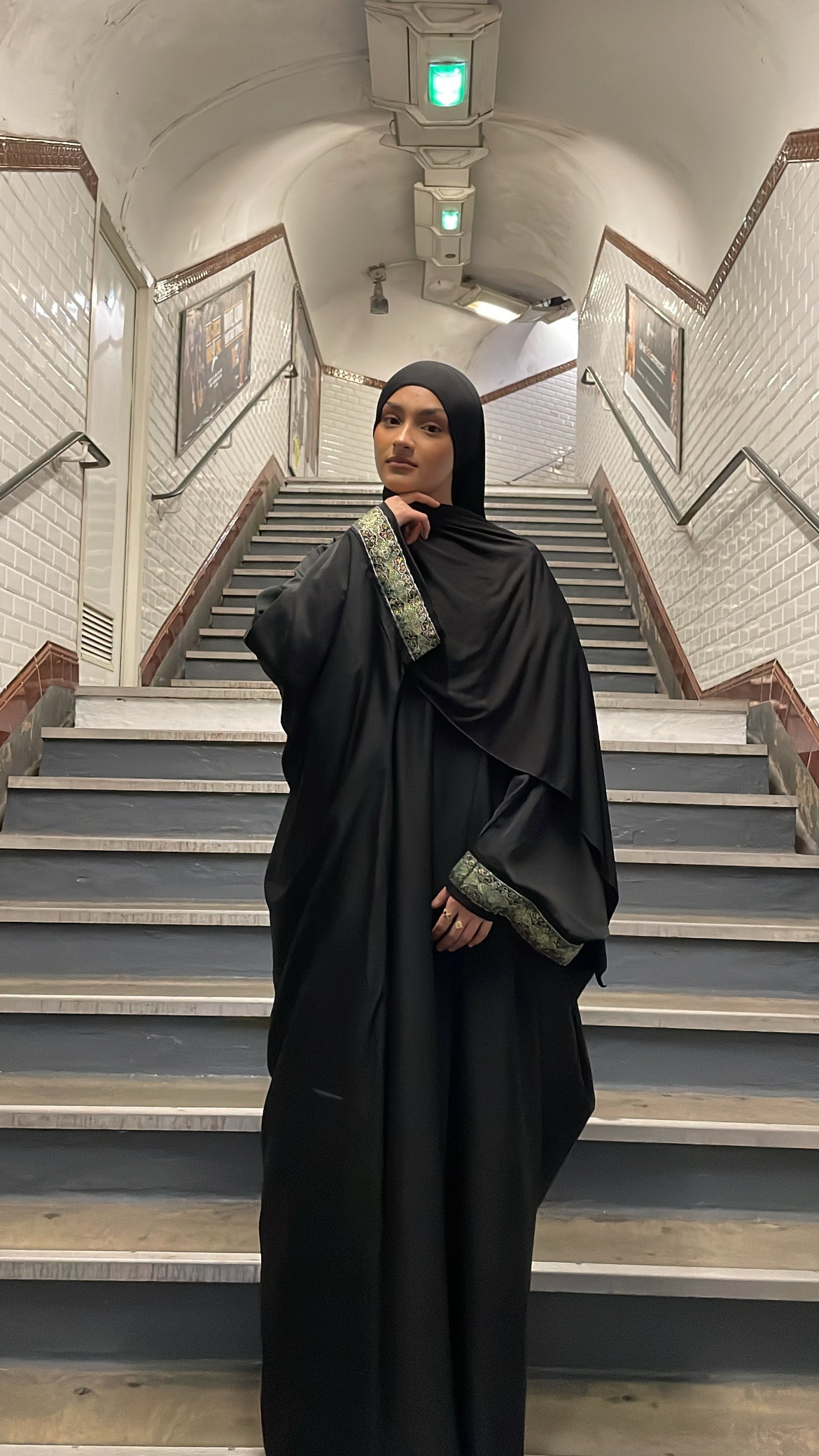 Abaya saoudienne Dacca à sfifa marocaine – Alsamnt