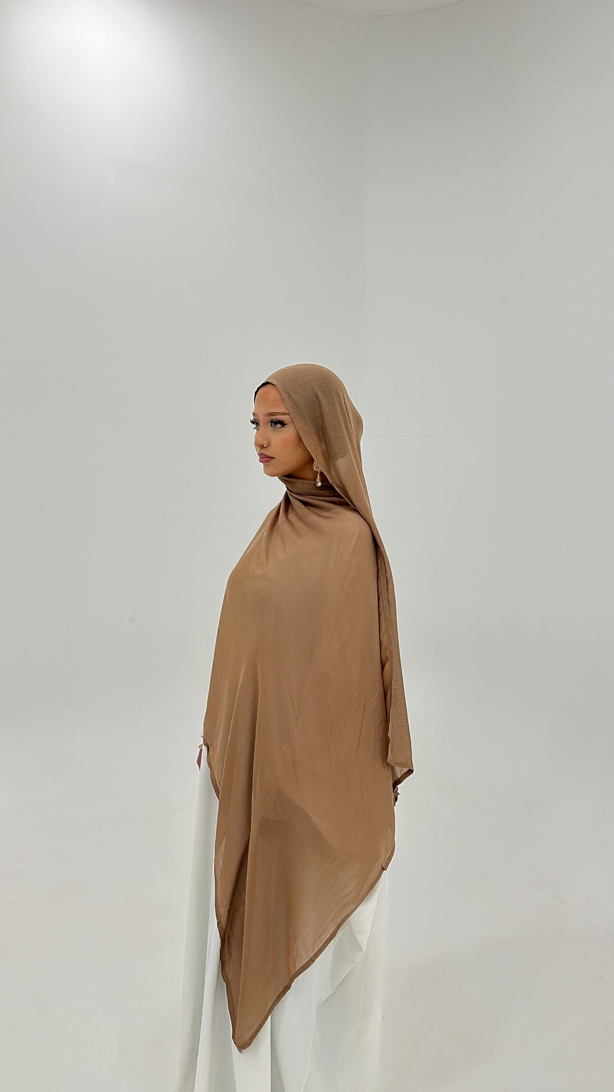 Hijab en modal beige – Alsamnt – vue 2